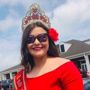 Meet your Posher, Madison